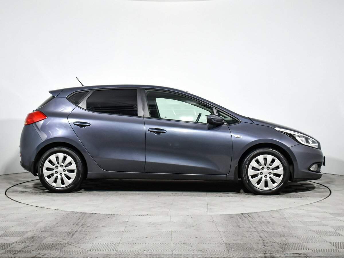 Kia Ceed б/у, 2014, Автоматическая. Фото: #3