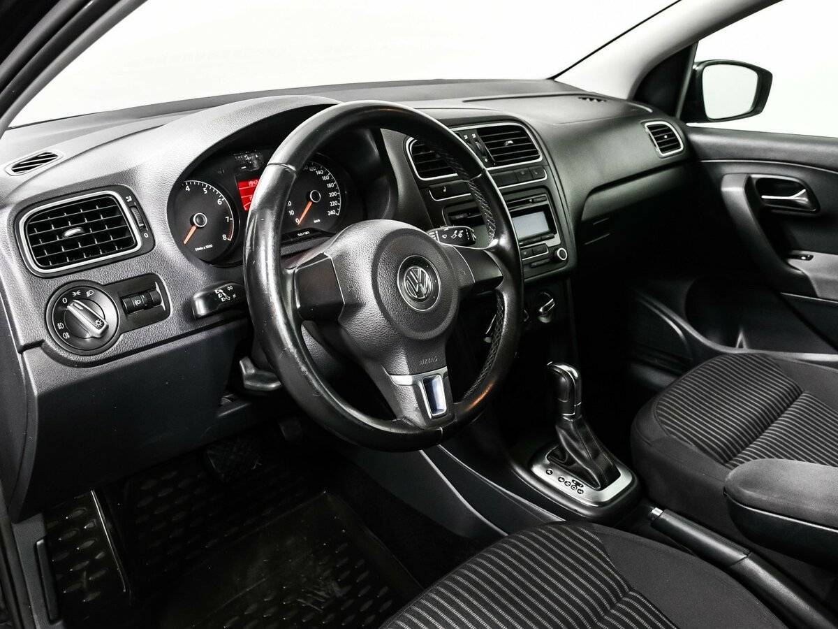 Volkswagen Polo б/у, 2012, Автоматическая. Фото: #10