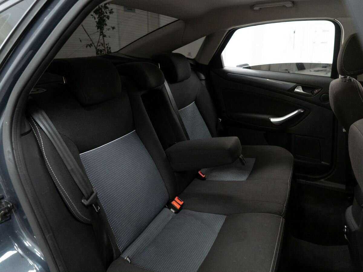 Ford Mondeo б/у, 2012, Автоматическая. Фото: #6