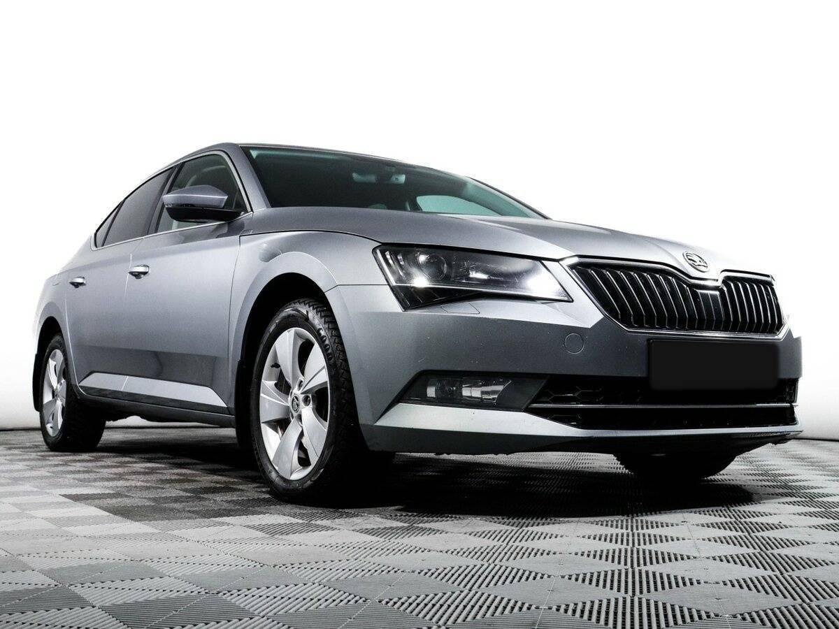 Skoda Superb б/у, 2017, Роботизированная. Фото: #15