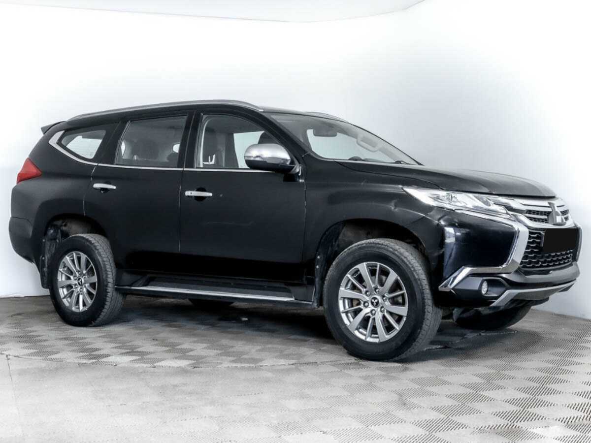 Mitsubishi Pajero Sport б/у, 2018, Автоматическая. Фото: #2