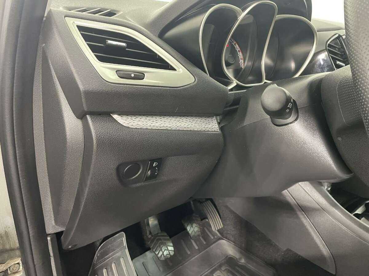Lada (ВАЗ) Vesta б/у, 2018, Механическая. Фото: #8