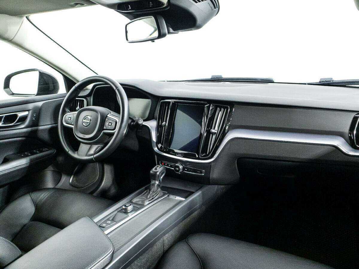 Volvo V60 б/у, 2018, Автоматическая. Фото: #8