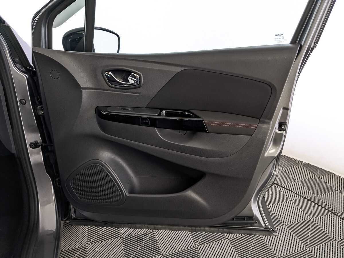 Renault Kaptur б/у, 2018, Вариатор. Фото: #23