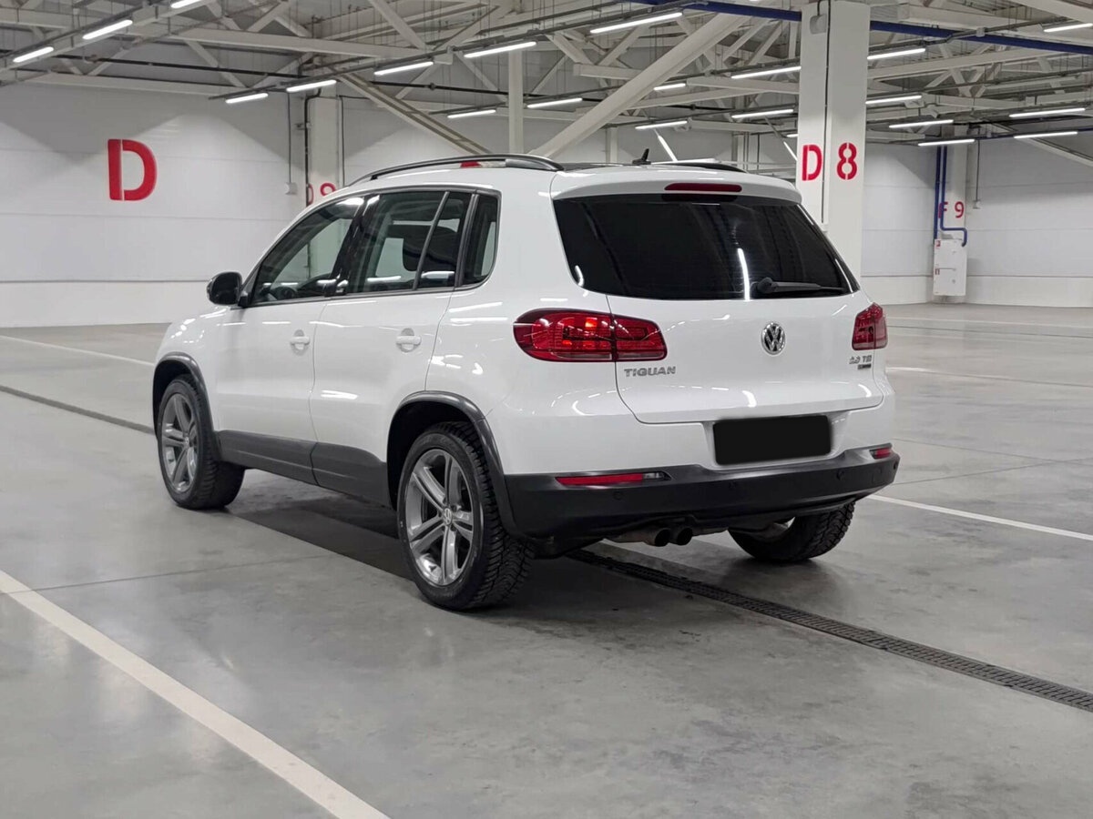 Volkswagen Tiguan б/у, 2016, Автоматическая. Фото: #6