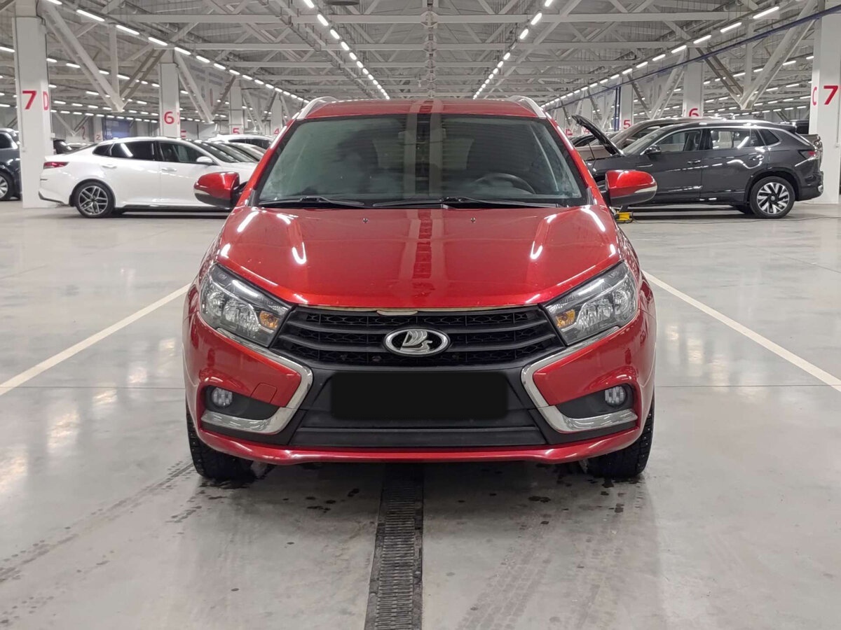 Lada (ВАЗ) Vesta б/у, 2018, Механическая. Фото: #1