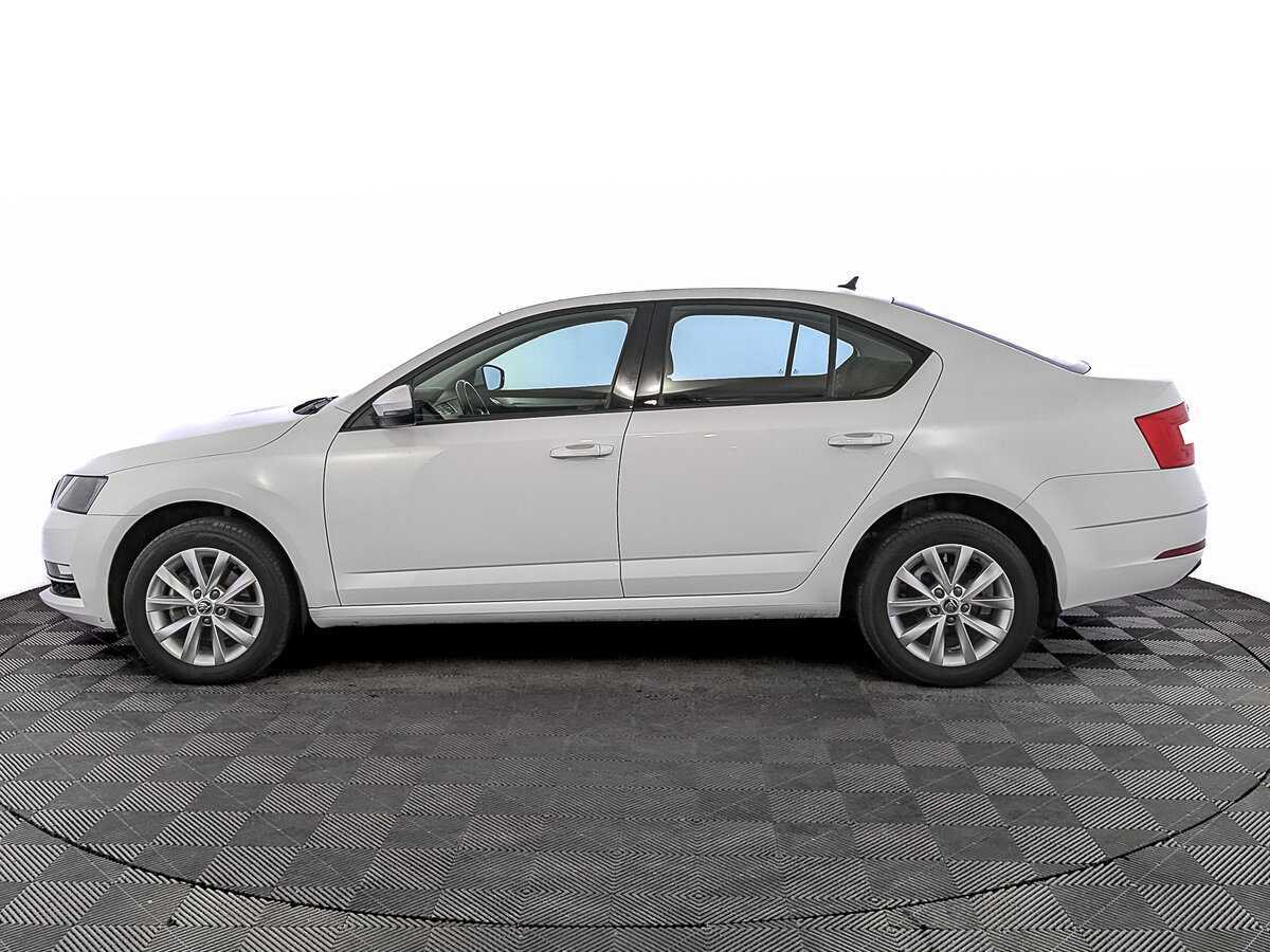 Skoda Octavia б/у, 2019, Механическая. Фото: #7