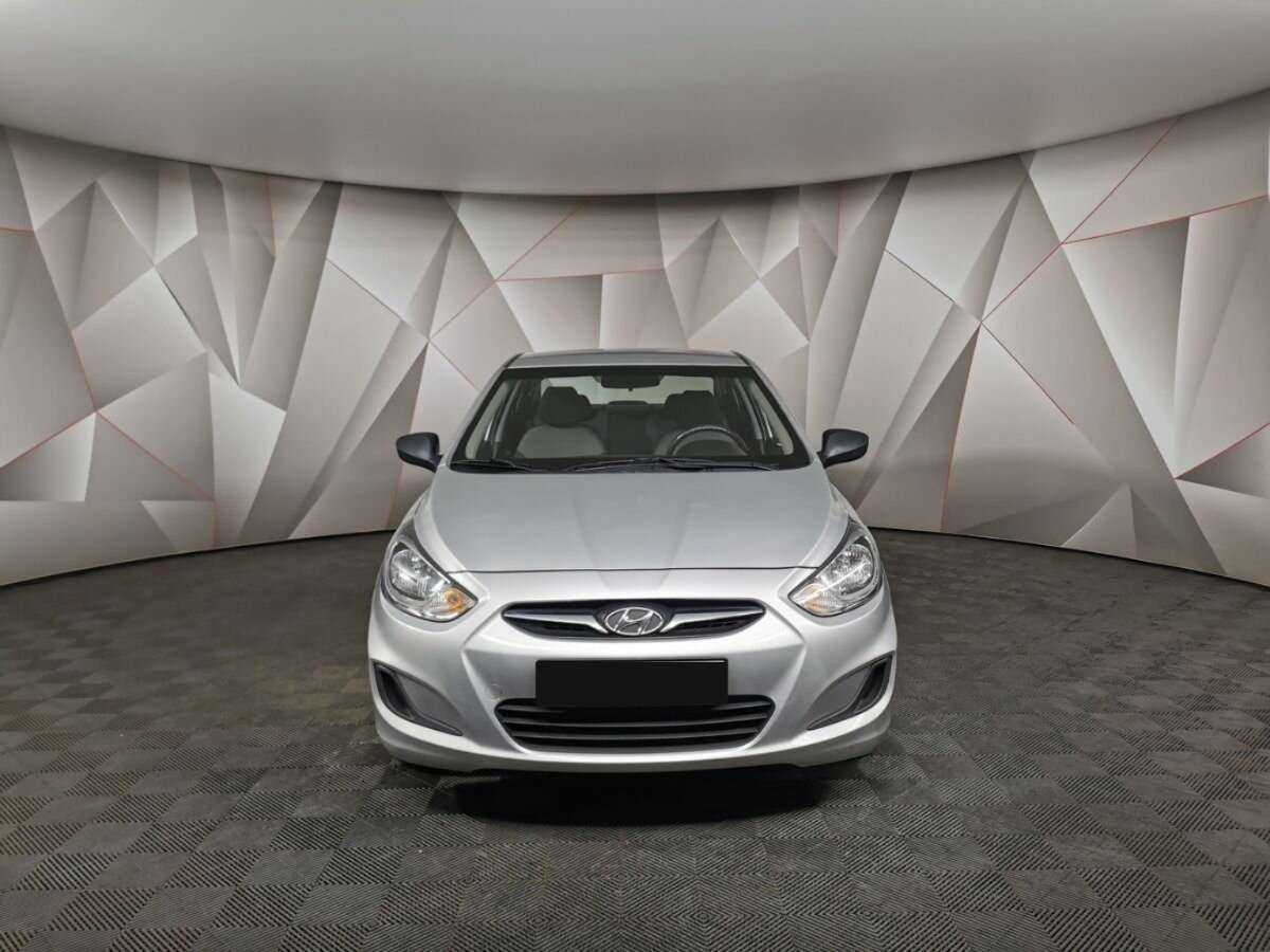 Hyundai Solaris б/у, 2014, Автоматическая. Фото: #6