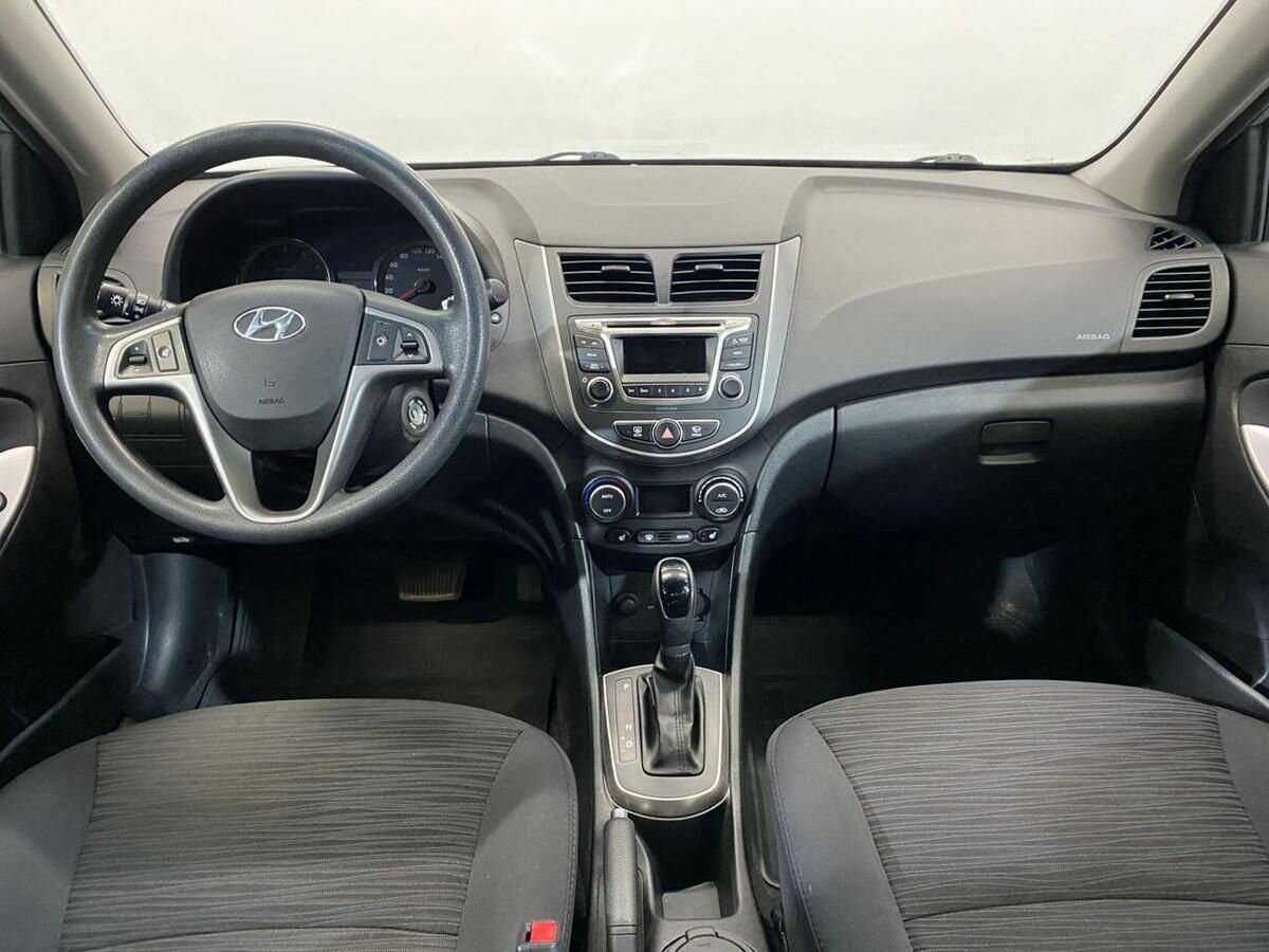 Hyundai Solaris б/у, 2015, Автоматическая. Фото: #8