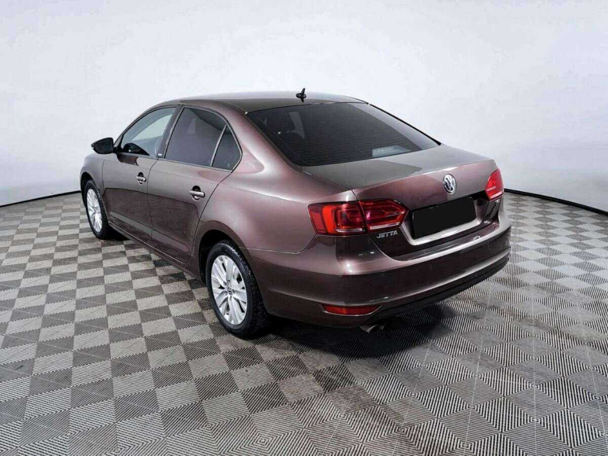 Volkswagen Jetta б/у, 2014, Механическая. Фото: #6