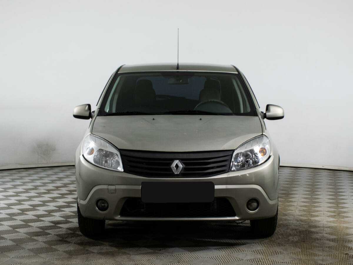 Renault Sandero б/у, 2013, Механическая. Фото: #1