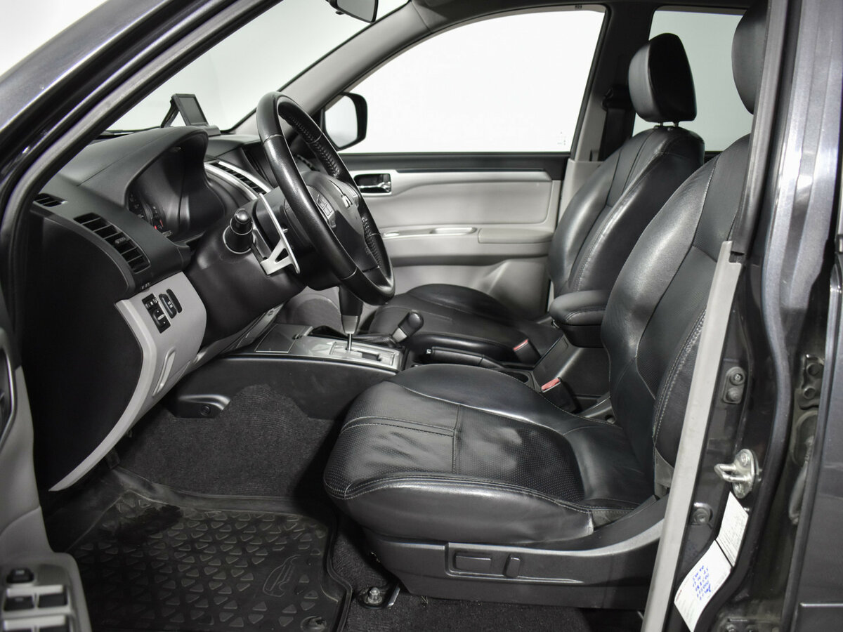 Mitsubishi Pajero Sport б/у, 2012, Автоматическая. Фото: #7