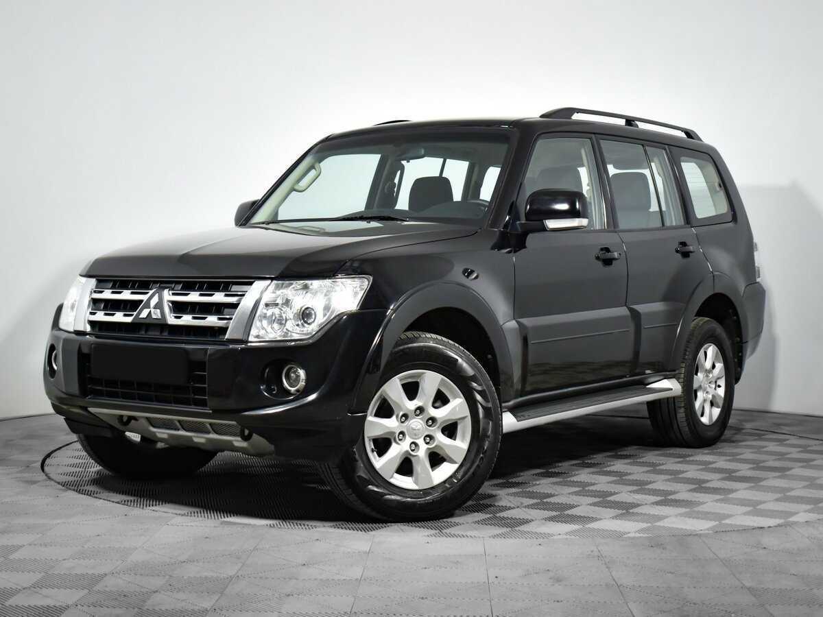 Mitsubishi Pajero б/у, 2013, Автоматическая. Посмотреть фото
