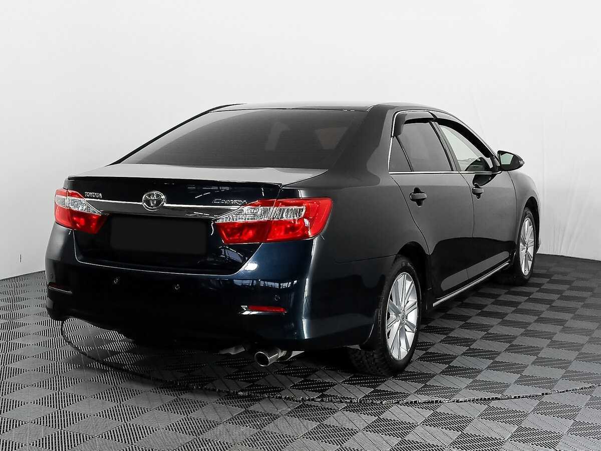 Toyota Camry б/у, 2014, Автоматическая. Фото: #3