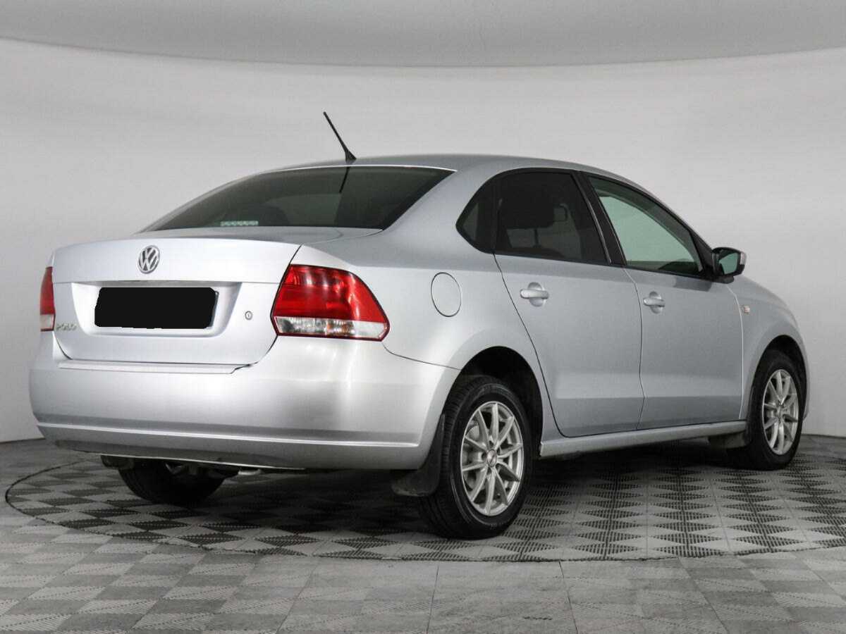 Volkswagen Polo б/у, 2015, Механическая. Фото: #4
