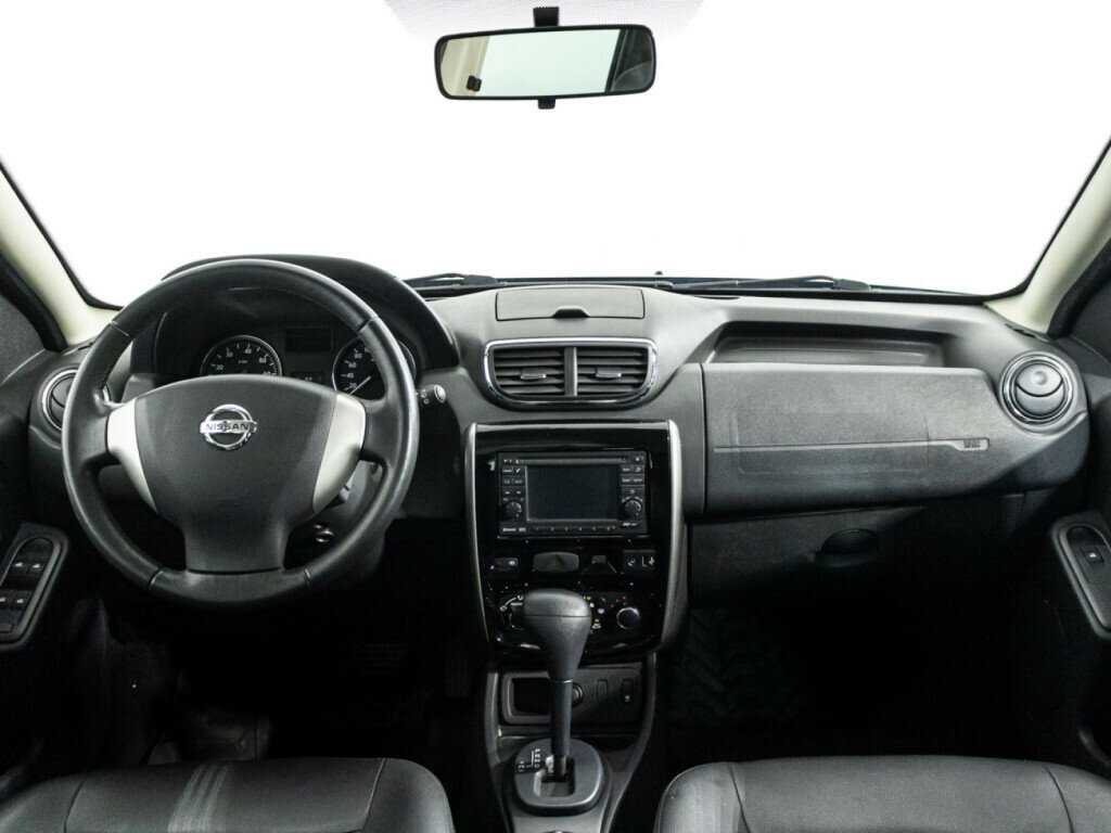 Nissan Terrano б/у, 2015, Автоматическая. Фото: #11