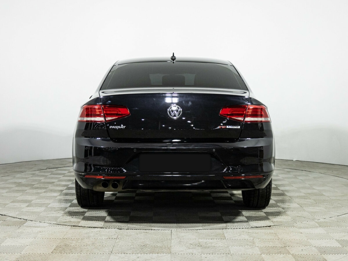 Volkswagen Passat б/у, 2017, Роботизированная. Фото: #4