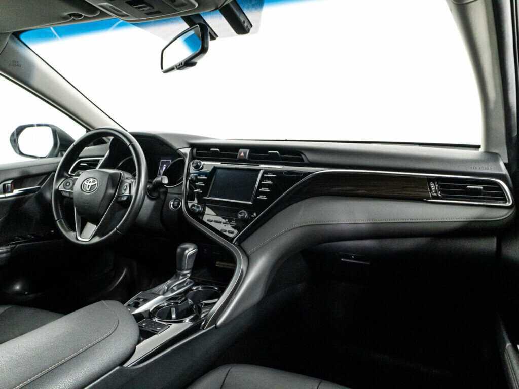Toyota Camry б/у, 2018, Автоматическая. Фото: #8