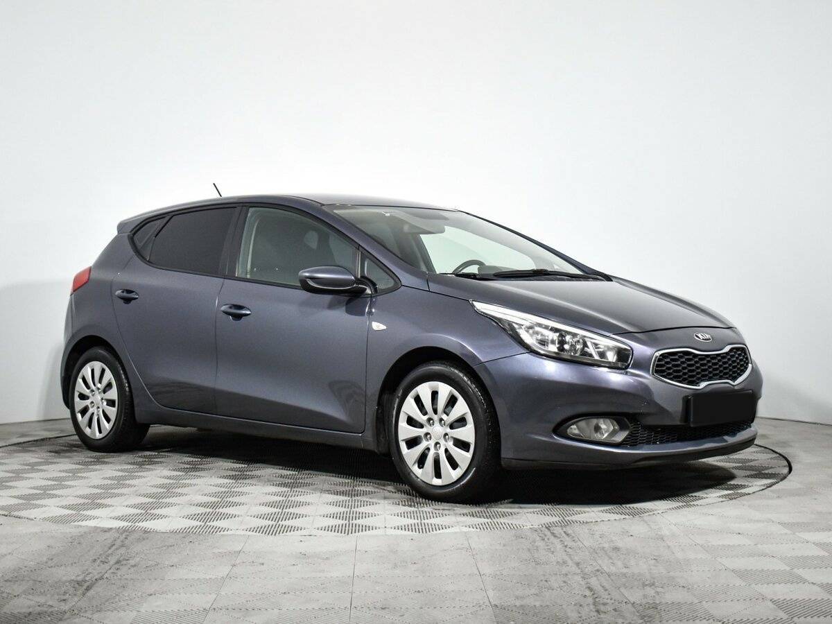 Kia Ceed б/у, 2014, Автоматическая. Фото: #2