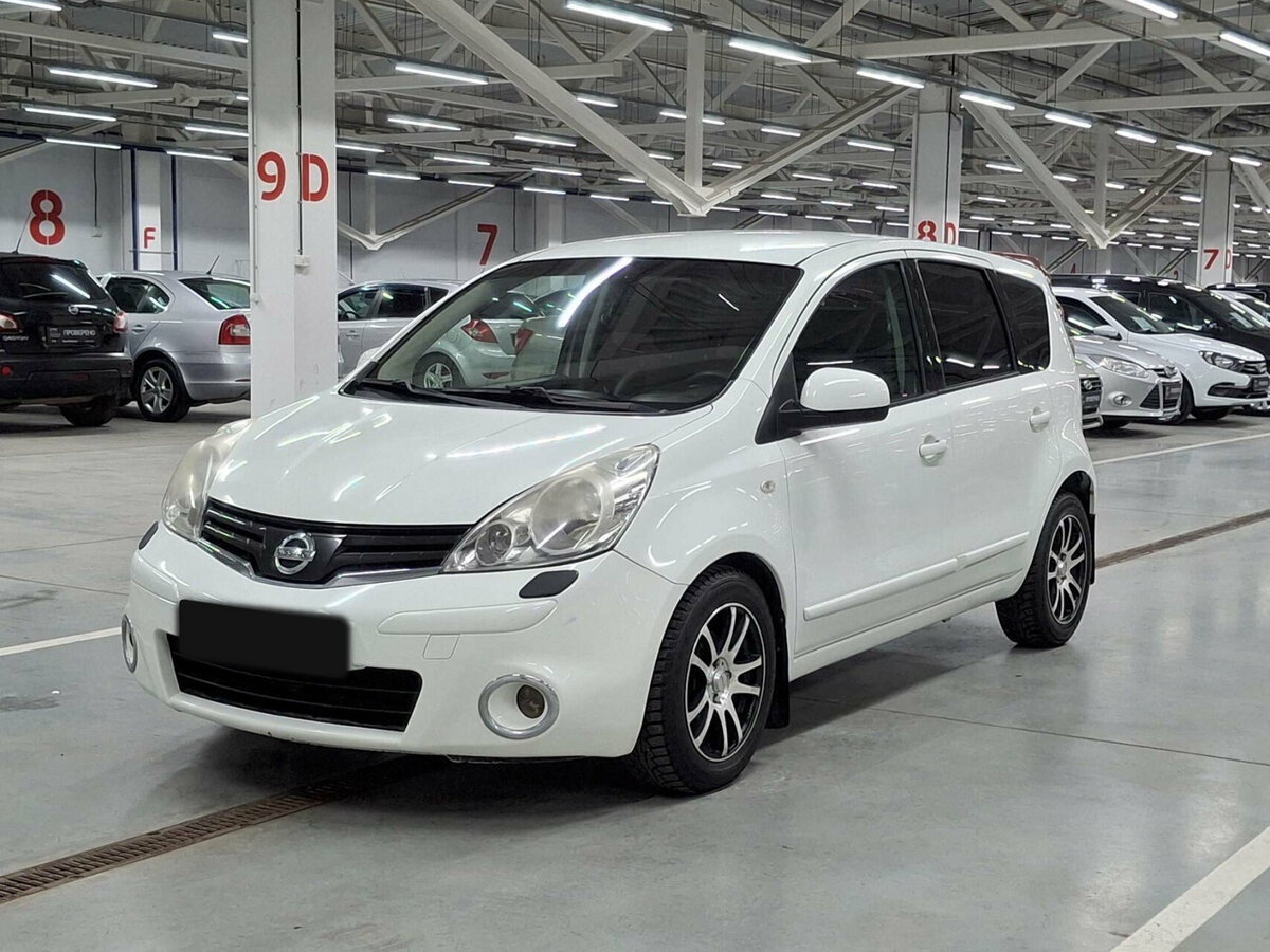 Nissan Note б/у, 2012, Механическая. Фото: #0