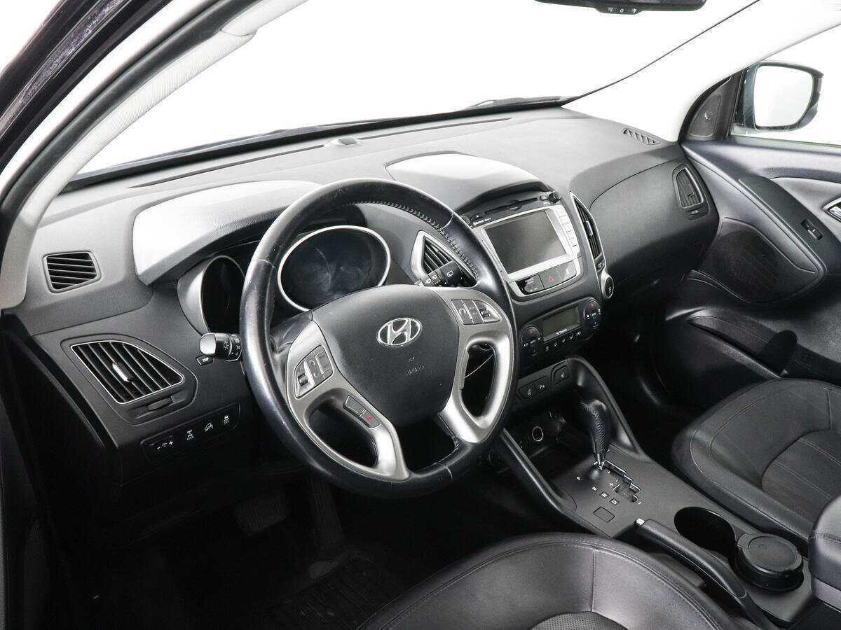 Hyundai ix35 б/у, 2013, Автоматическая. Фото: #8