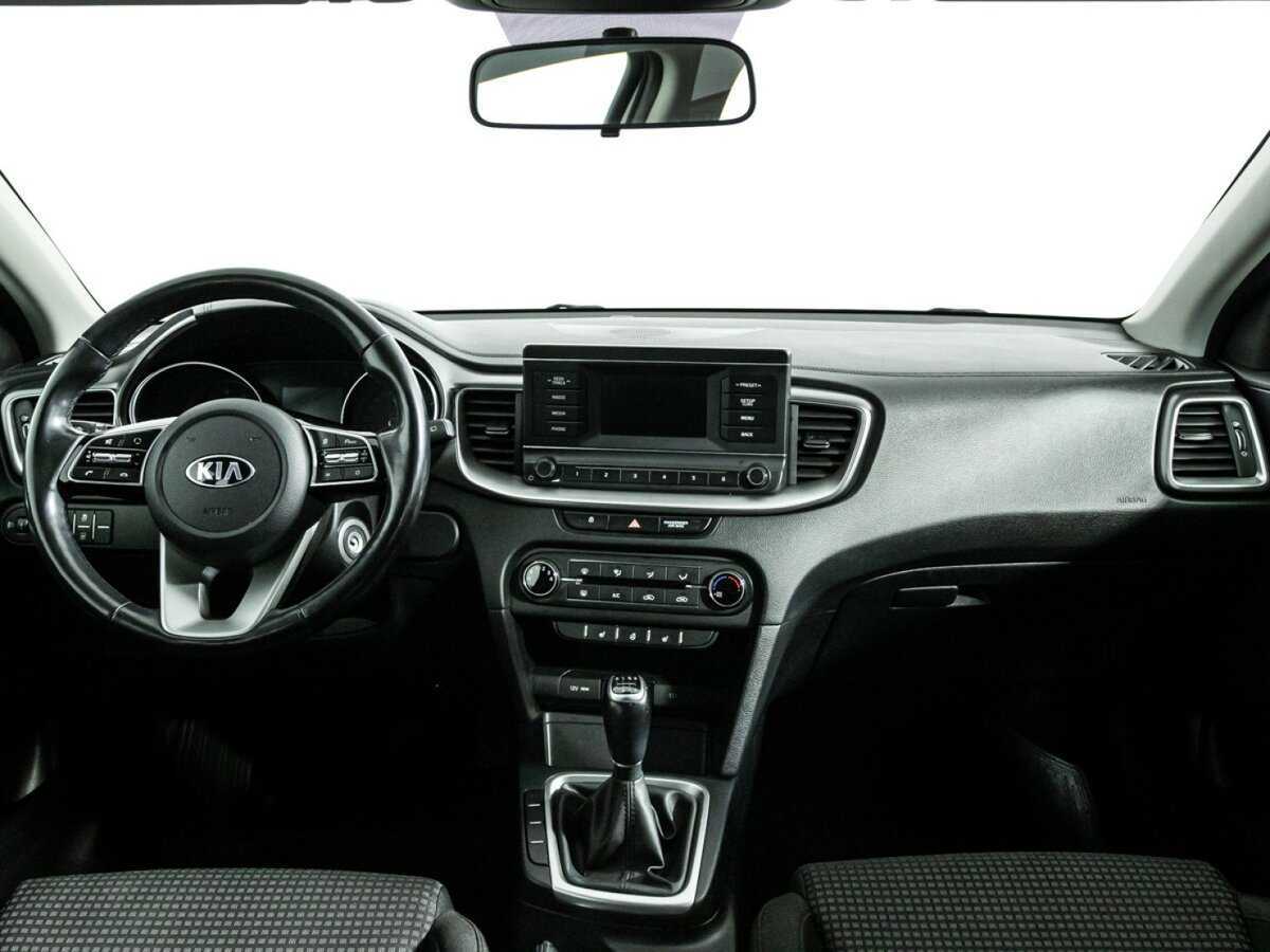 Kia Ceed б/у, 2020, Механическая. Фото: #13