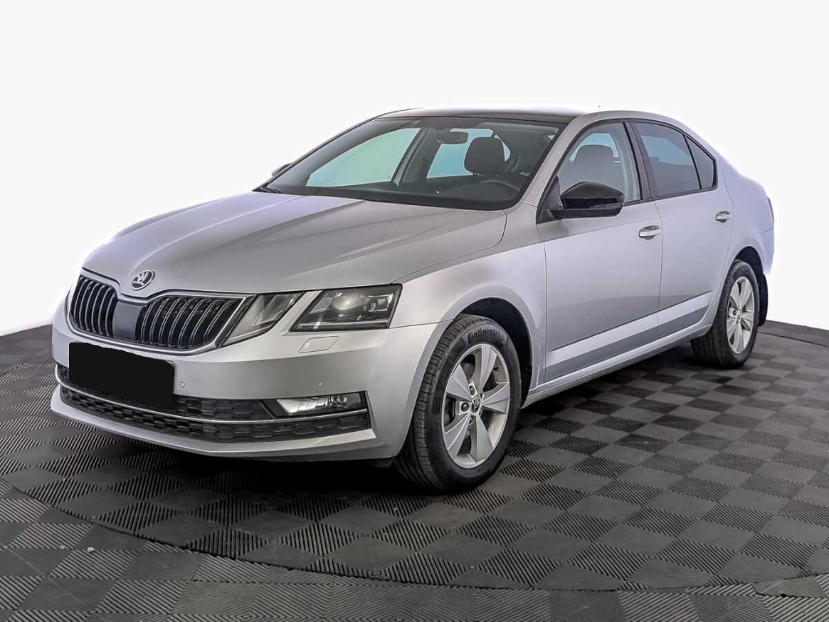 Skoda Octavia б/у, 2018, Роботизированная. Посмотреть фото
