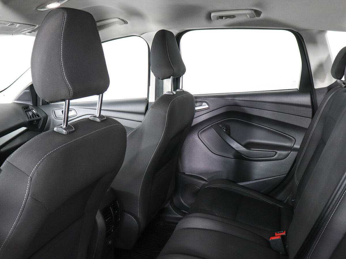 Ford Kuga б/у, 2017, Автоматическая. Фото: #11
