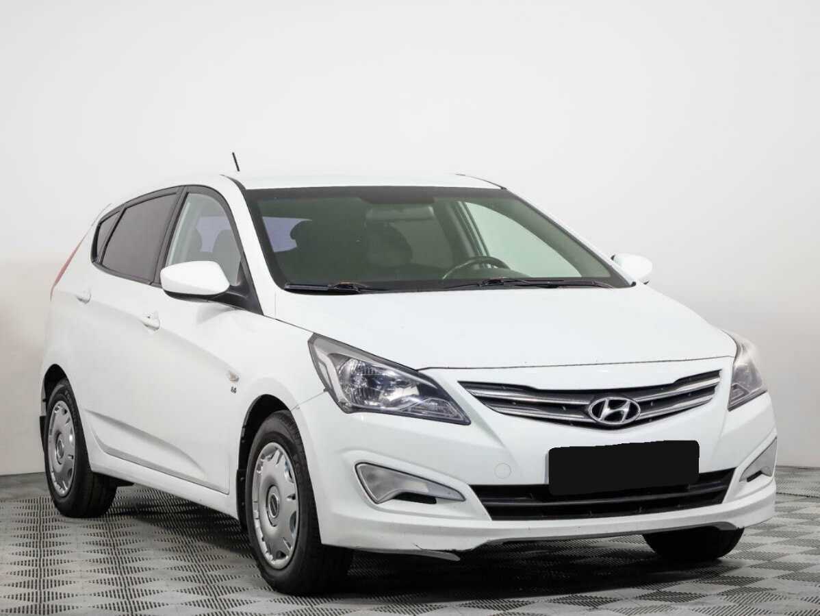 Hyundai Solaris б/у, 2015, Автоматическая. Фото: #1