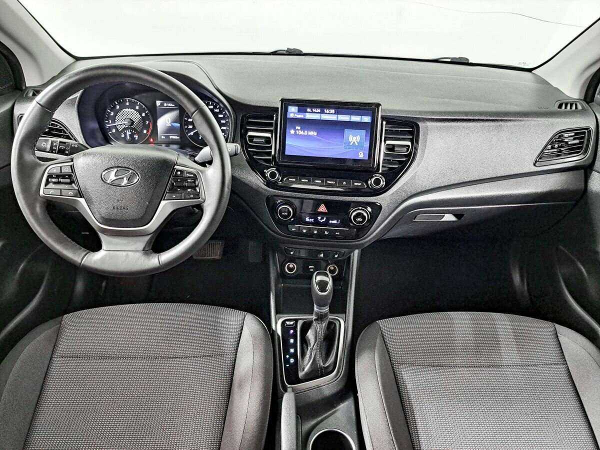 Hyundai Solaris б/у, 2022, Автоматическая. Фото: #11