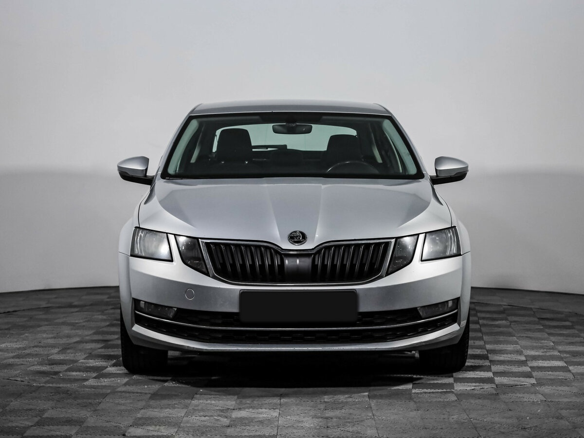 Skoda Octavia б/у, 2020, Роботизированная. Фото: #1