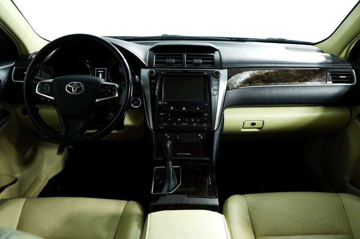 Toyota Camry б/у, 2017, Автоматическая. Фото: #10