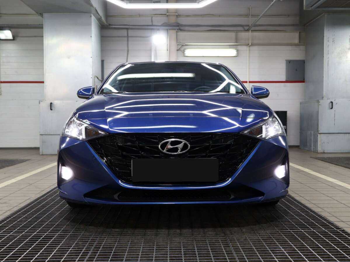 Hyundai Solaris б/у, 2022, Автоматическая. Фото: #1