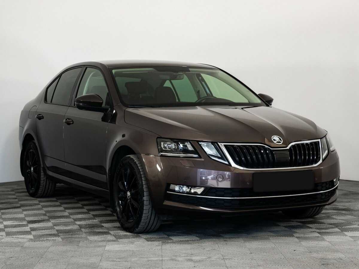 Skoda Octavia б/у, 2018, Механическая. Фото: #2