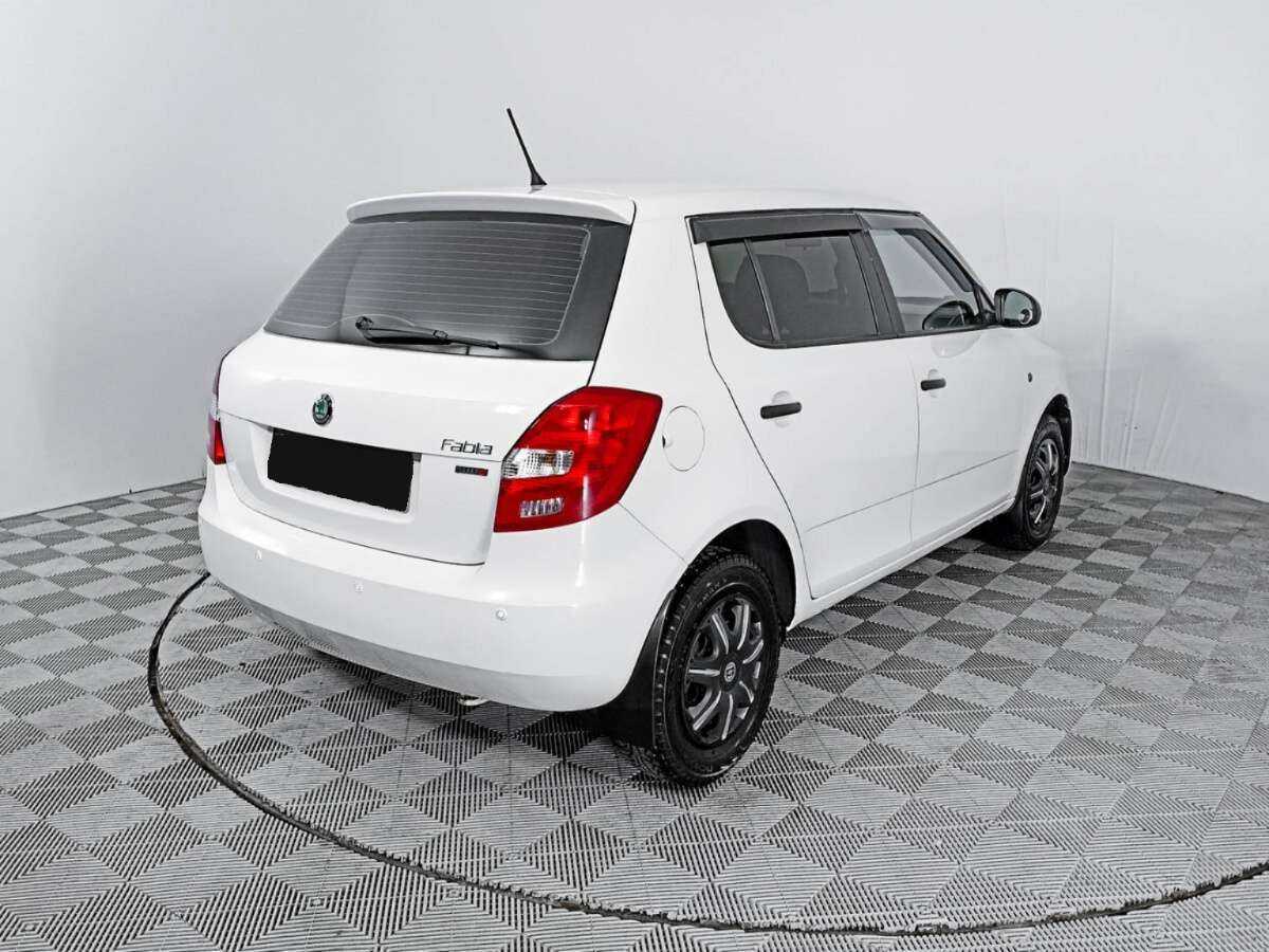 Skoda Fabia б/у, 2012, Механическая. Фото: #4