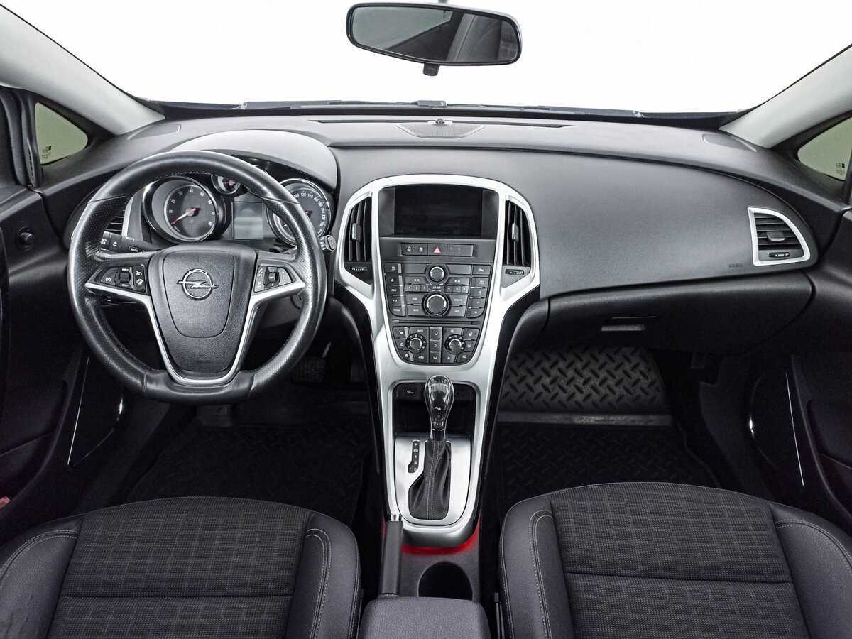 Opel Astra б/у, 2014, Автоматическая. Фото: #11