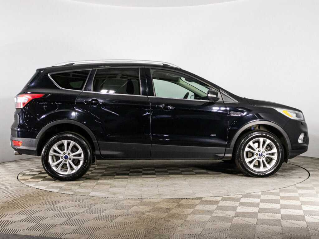 Ford Kuga б/у, 2017, Автоматическая. Фото: #3