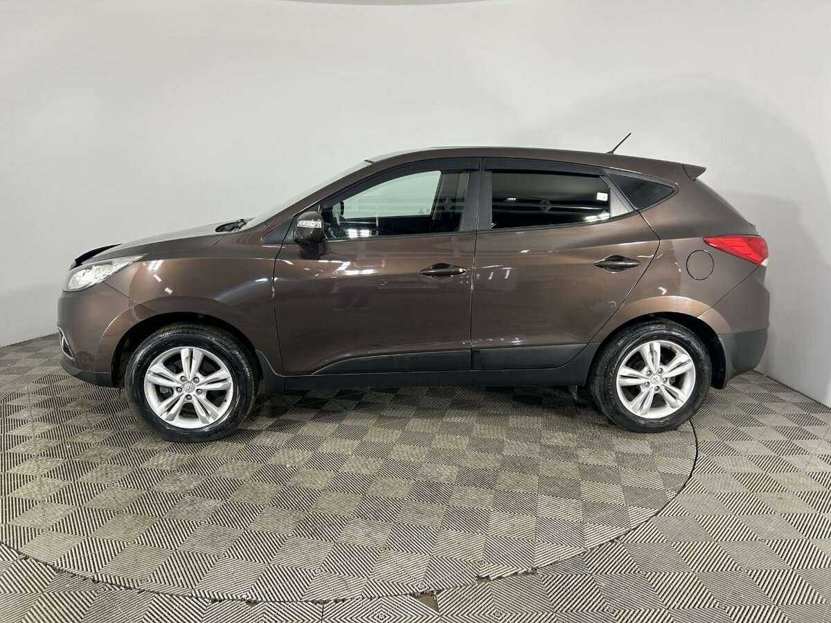 Hyundai ix35 б/у, 2013, Автоматическая. Фото: #4