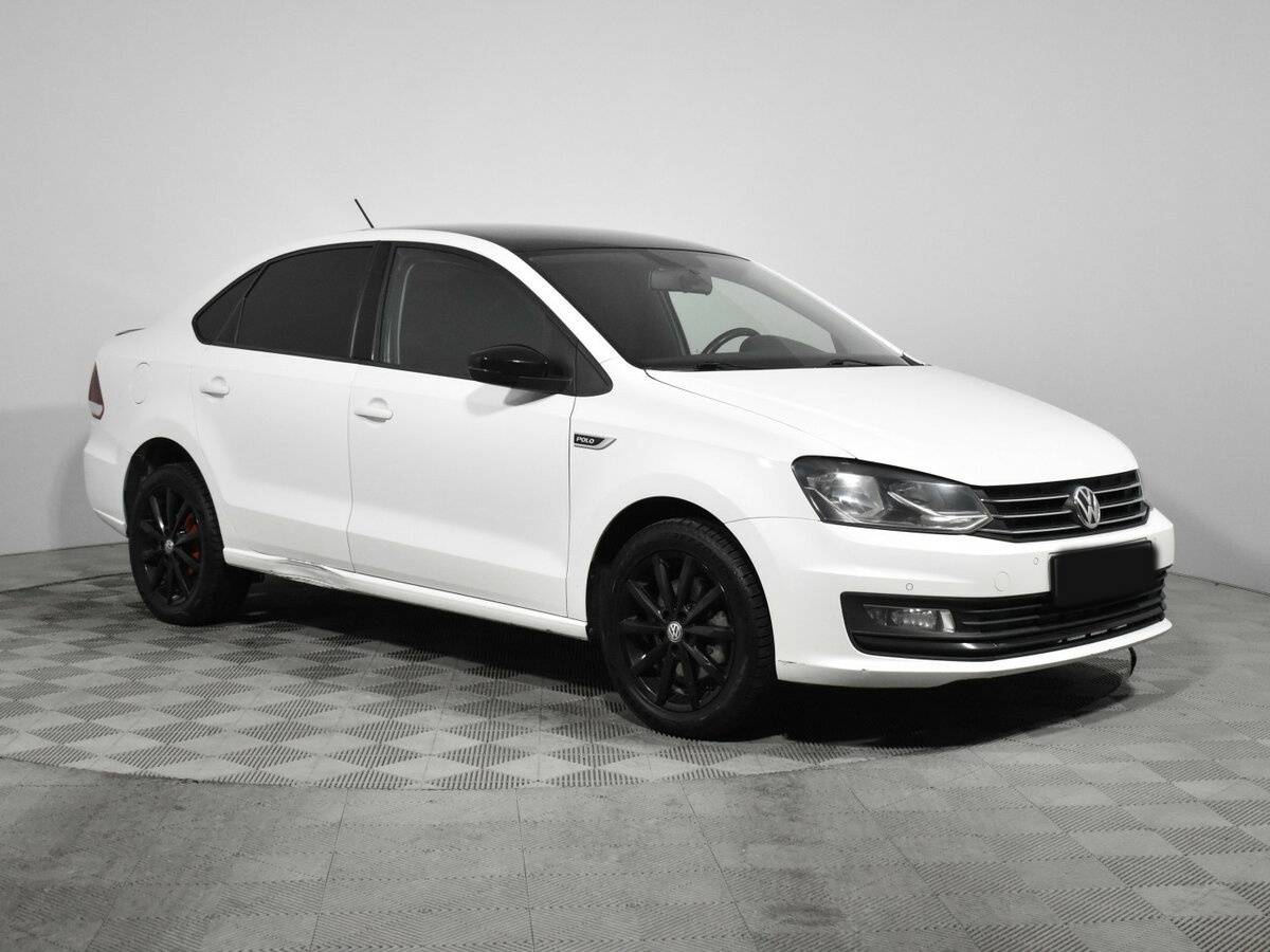 Volkswagen Polo б/у, 2019, Автоматическая. Фото: #2