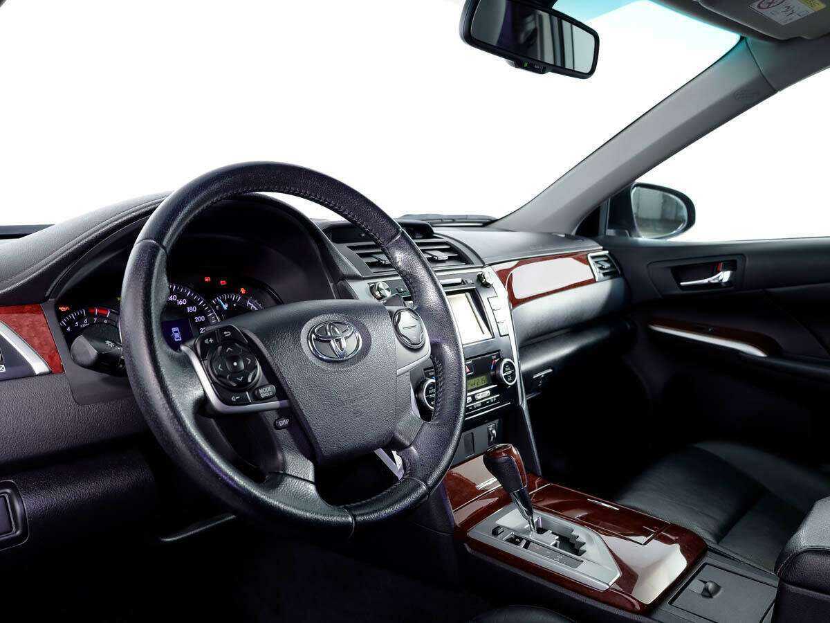 Toyota Camry б/у, 2013, Автоматическая. Фото: #10