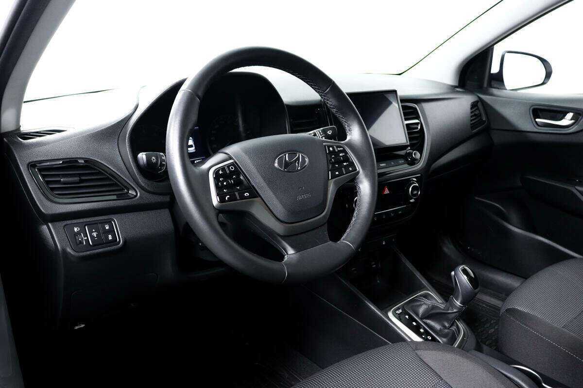 Hyundai Solaris б/у, 2022, Автоматическая. Фото: #12
