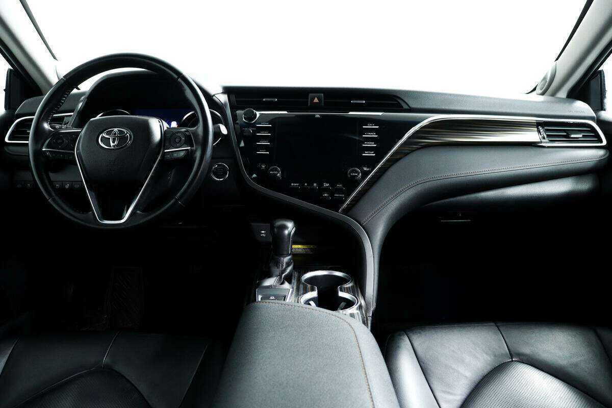 Toyota Camry б/у, 2018, Автоматическая. Фото: #10
