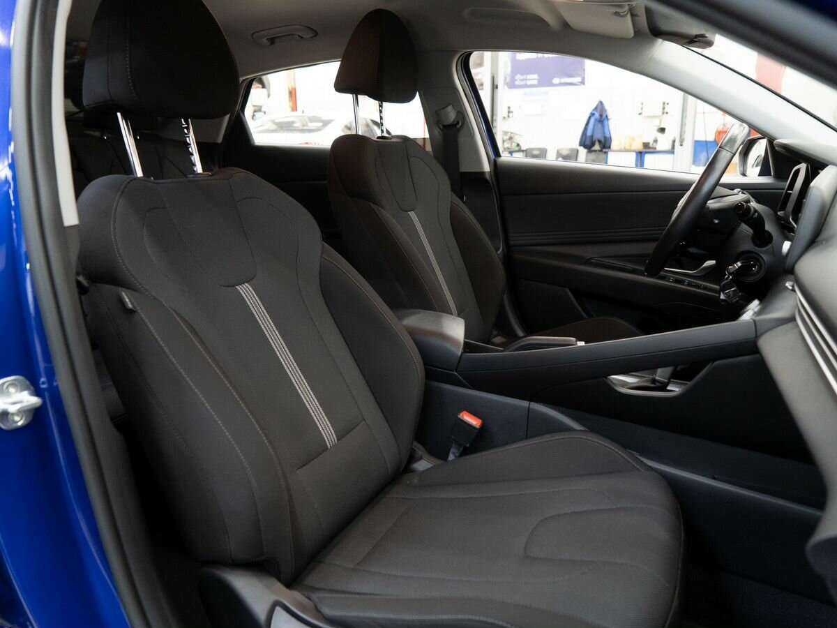 Hyundai Elantra б/у, 2021, Автоматическая. Фото: #9