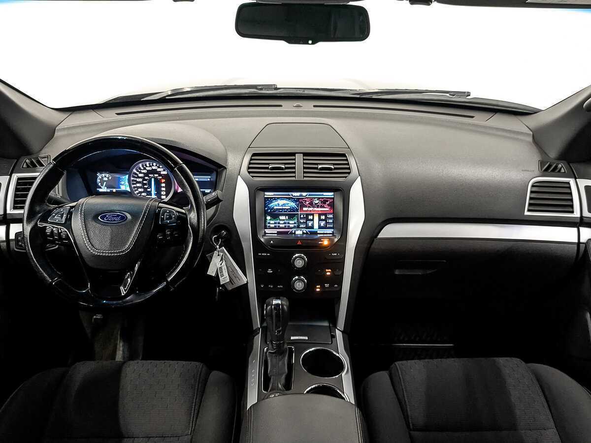 Ford Explorer б/у, 2014, Автоматическая. Фото: #13