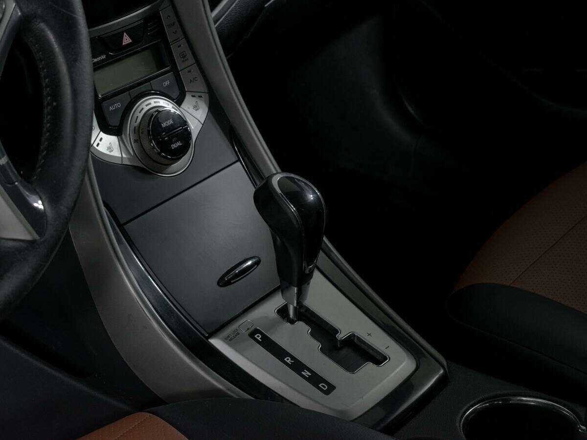 Hyundai Elantra б/у, 2012, Автоматическая. Фото: #13