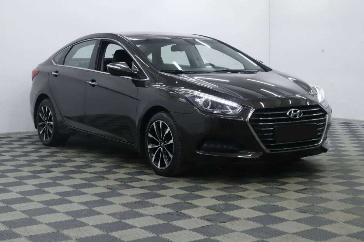 Hyundai i40 б/у, 2017, Автоматическая. Фото: #2