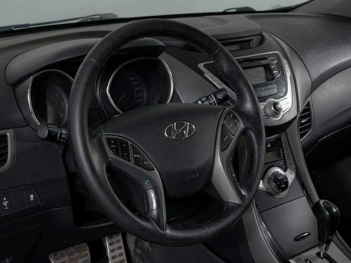 Hyundai Elantra б/у, 2012, Автоматическая. Фото: #12