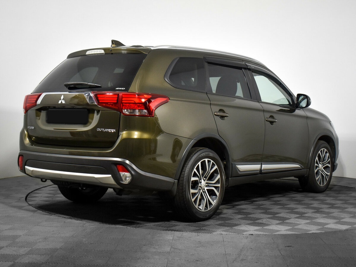 Mitsubishi Outlander б/у, 2018, Вариатор. Фото: #3