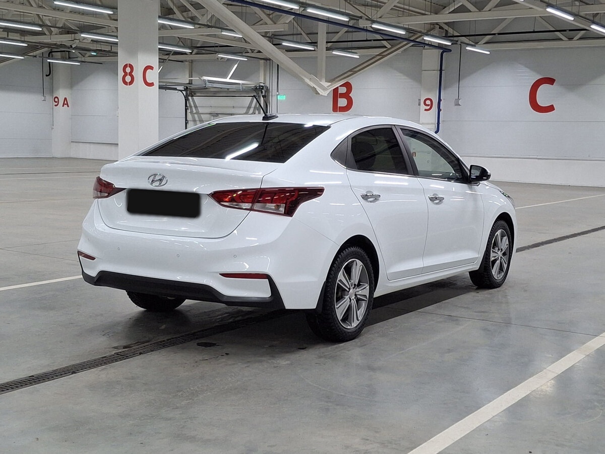 Hyundai Solaris б/у, 2017, Автоматическая. Фото: #4