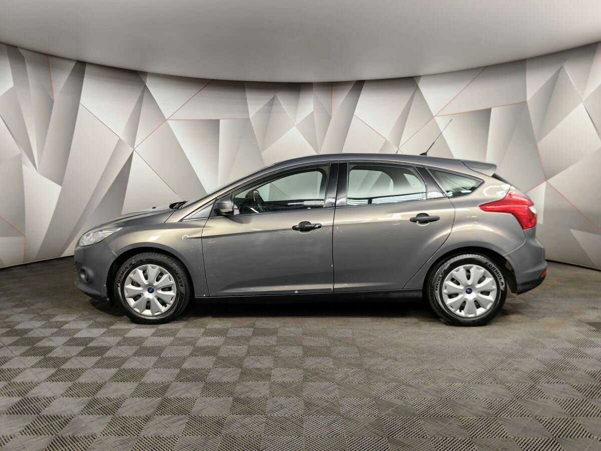 Ford Focus б/у, 2012, Механическая. Фото: #4